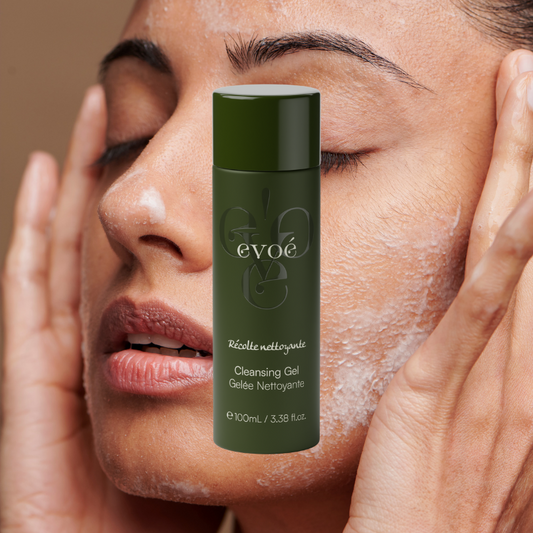 Our cleansing gel gently removes dirt, oil, and impurities without stripping the skin. Inspired by Swiss vineyards, its refreshing formula leaves skin feeling clean, balanced, and radiant.